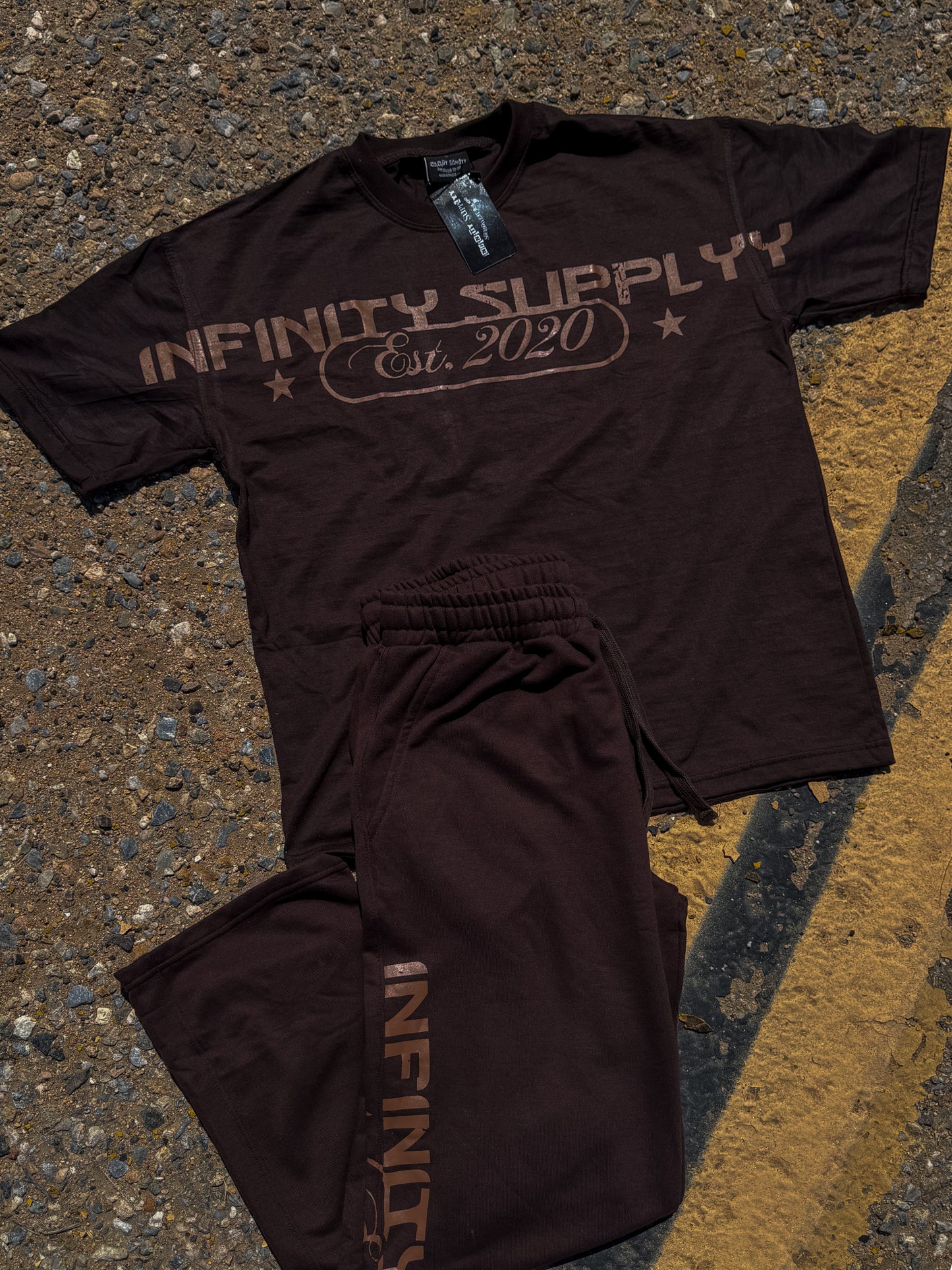 26’ Infinity Dept. Sweats