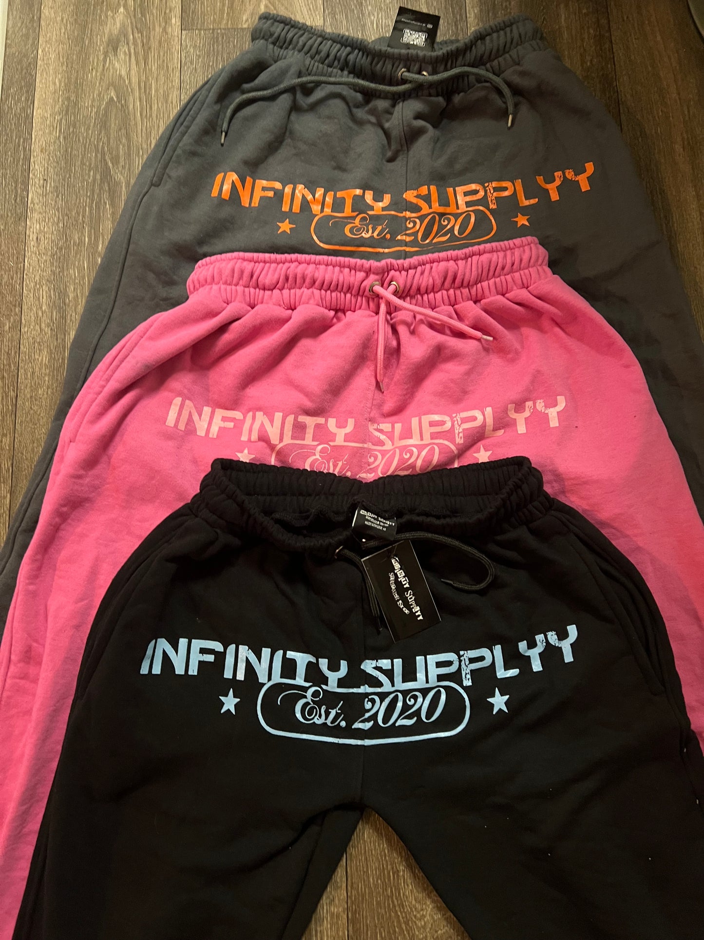 23’ Infinity Dept. Sweats